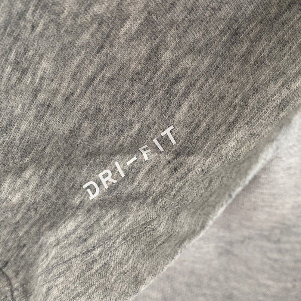 Nike Women’s Dri-Fit Tee XXL - Picture 5 of 5